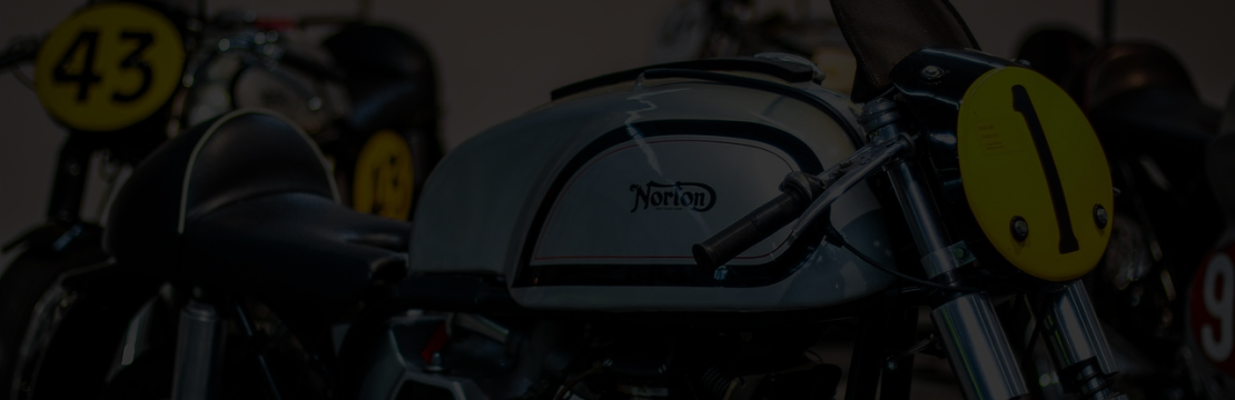 Sporttal kapcsolatos plakátok 